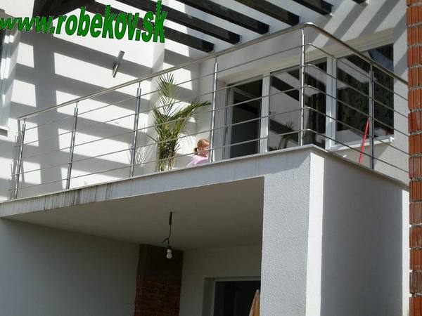 Nerezový výrobok na mieru – realizácia ROBEKOV, fotografia 26